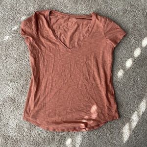 Lululemon Tshirt